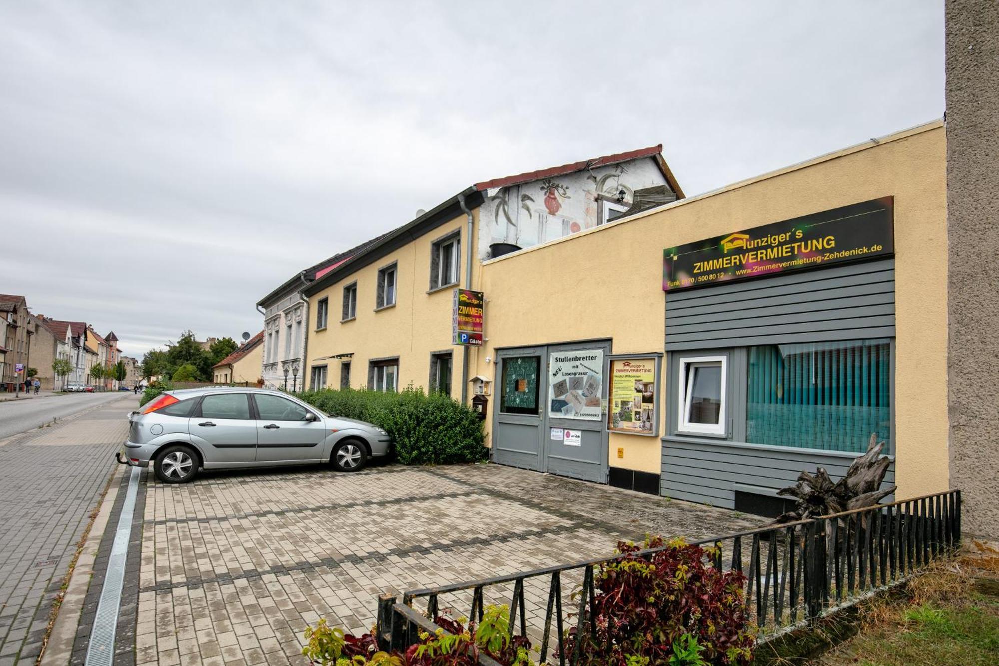 Hunziger'S Zimmervermietung Zehdenick Exterior photo